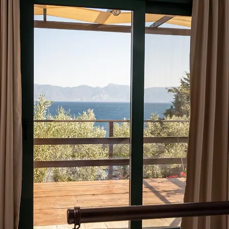 Agrilia Koromili Retreat Paralia Livadostratas