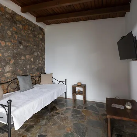 Agrilia Koromili Retreat
