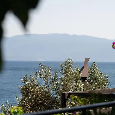 Apartmán Agrilia Koromili Retreat