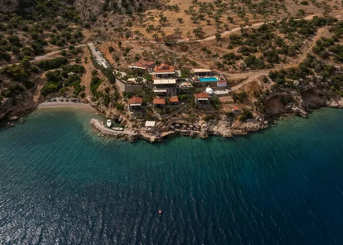 Agrilia Koromili Retreat * Paralia Livadostratas